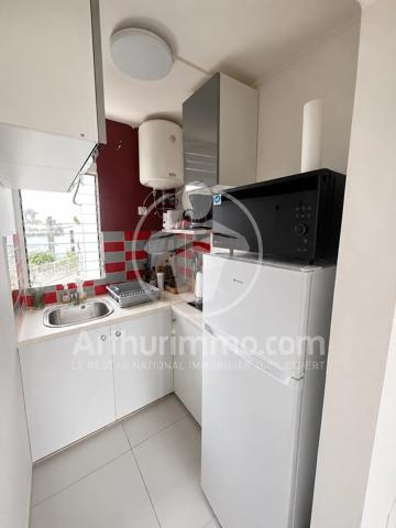 Vente                                                      Appartement
                        
                     3 pièces                      33 m2                     à Les Trois-Îlets