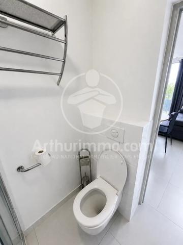 Vente                                                      Appartement
                        
                     3 pièces                      33 m2                     à Les Trois-Îlets