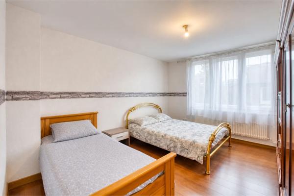 Maison
         6 pièces
        - 116 m² 299 000 € *