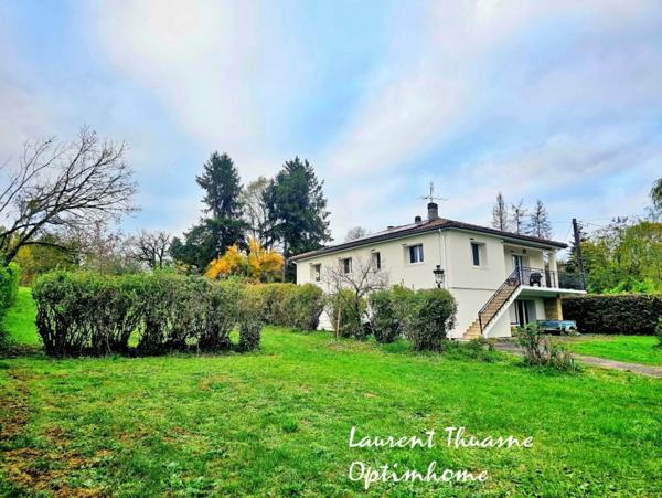 Maison 8 pièces 5 chambres sur terrain de 7372 m²