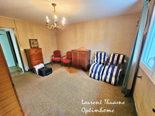 Maison 8 pièces 5 chambres sur terrain de 7372 m²