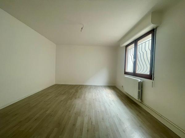 Opportunité d'Investissement ? Maison à fort potentiel pour colocation 6 chambres ? Talence Université