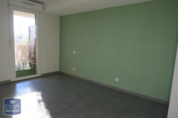 Appartement à louer 3 pièces 61.04m² Frontignan (34110)