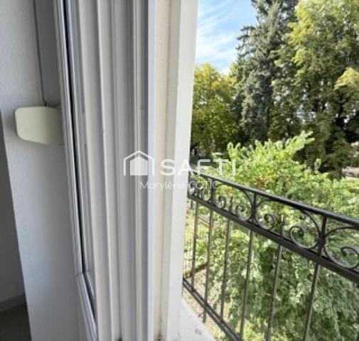 Proche gare , petite copropriété