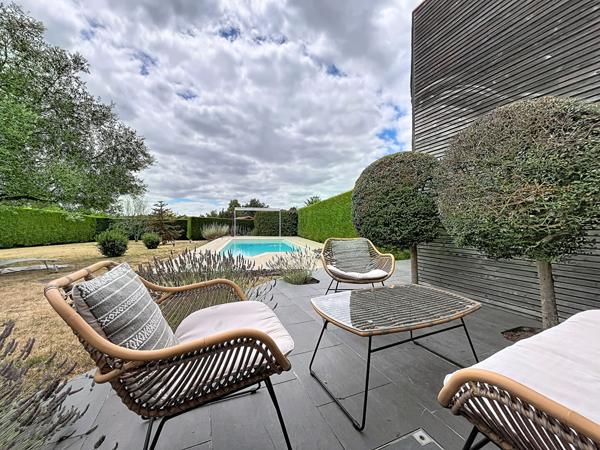 Maison familiale de caractère avec piscine, Secteur prisé de Vertou
