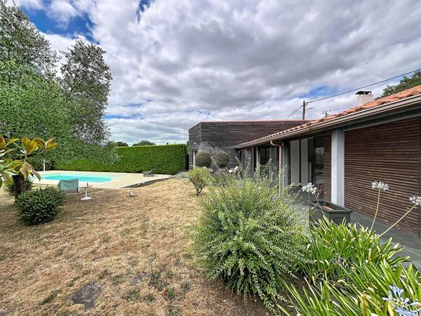 Maison familiale de caractère avec piscine, Secteur prisé de Vertou