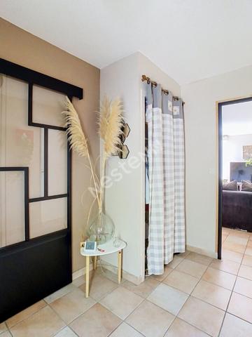 À vendre Montreuil-Juigné - Maison familiale 4 chambres avec bureau, véranda et garage - jardin