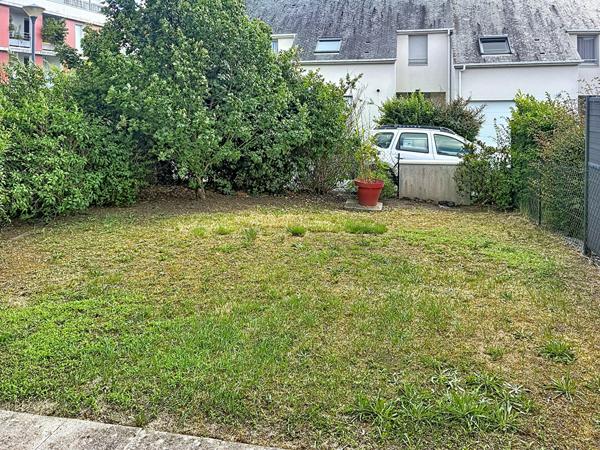 Maison récente 5 pièces à vendre à Angers Route de Briollay- Confort et calme assurés !