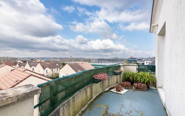 Appartement à vendre    2 pièces • 45,93 m2 Noisy-le-Grand