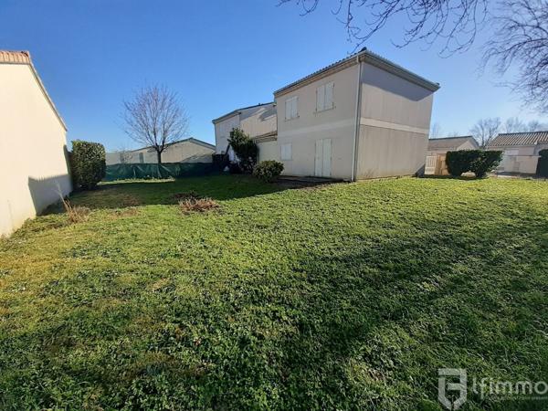 Maison 3 chambres avec garage et jardin