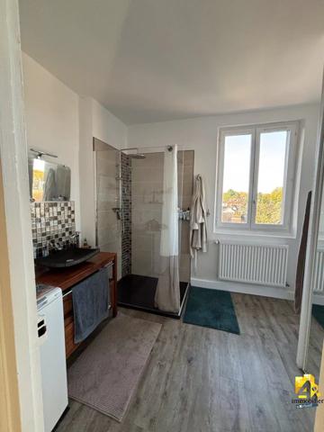 Appartement - 3 pièces - 85 m²