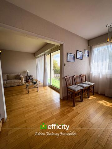 Appartement
         4 pièces
        - 79 m² 178 500 € *
