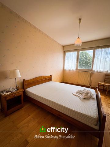 Appartement
         4 pièces
        - 79 m² 178 500 € *