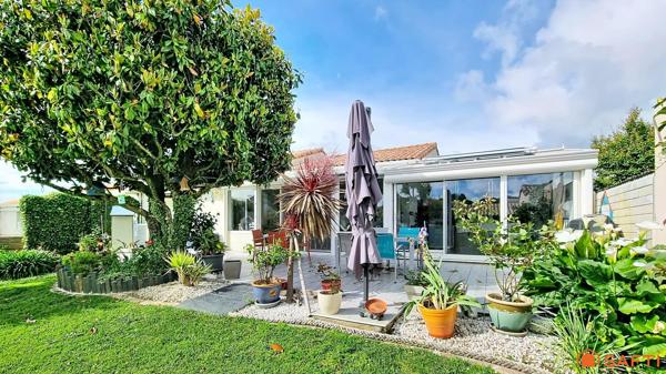 Élégante maison familiale rénovée, appartement indépendant et jardin paysagé