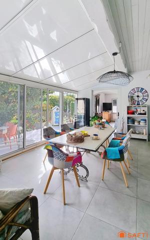 Élégante maison familiale rénovée, appartement indépendant et jardin paysagé