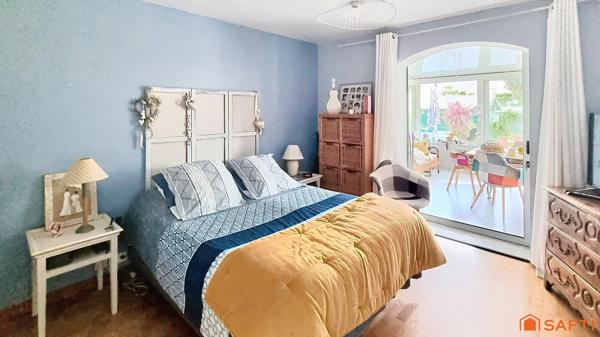 Élégante maison familiale rénovée, appartement indépendant et jardin paysagé