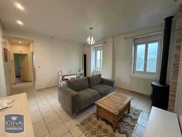 Appartement à louer 3 pièces 57.13m² Corbeil-Essonnes (91100)
