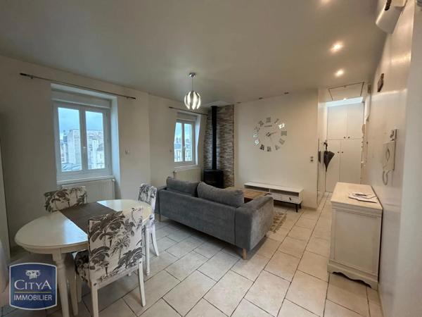 Appartement à louer 3 pièces 57.13m² Corbeil-Essonnes (91100)