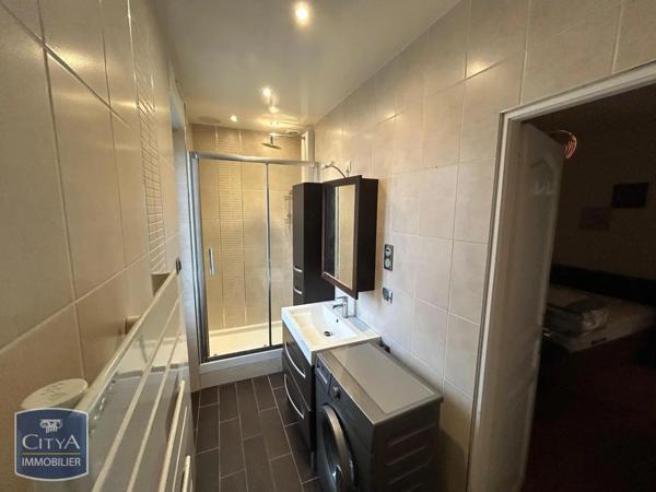 Appartement à louer 3 pièces 57.13m² Corbeil-Essonnes (91100)