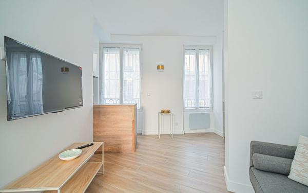 Appartement à louer    2 pièces • 28,61 m2 Paris 18
