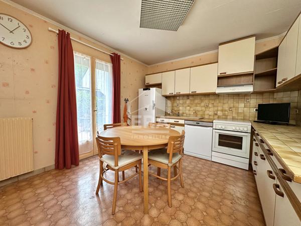 Maison Saint Pierre Les Nemours 4 chambres 6 pièce(s) 115m2