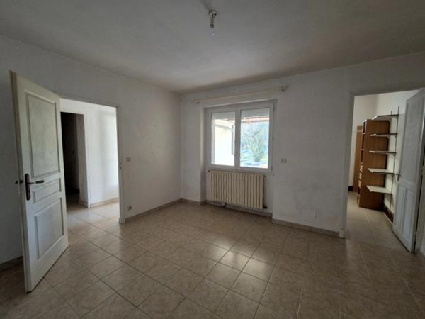 Maison 2 logements – jardin – 217 m² – idéal investisseur ou famille – CONDOM 32100