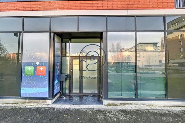 Capinghem – Ensemble paramédical 106 m² (4 cellules, 3 louées + 1 libre) | Idéal occupant-investisseur | À vendre