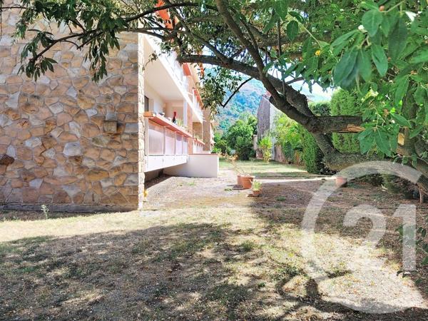 Appartement F3 à vendre  3 pièces - 82,70 m 2   FOIX  - 09