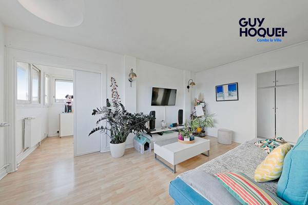 Appartement Combs La Ville 3 pièce(s) 62 m2