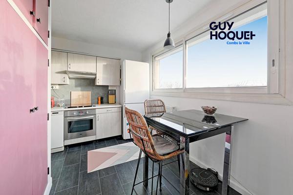 Appartement Combs La Ville 3 pièce(s) 62 m2