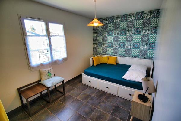 Magnifique maison, écologique, à Ambares et Lagrave