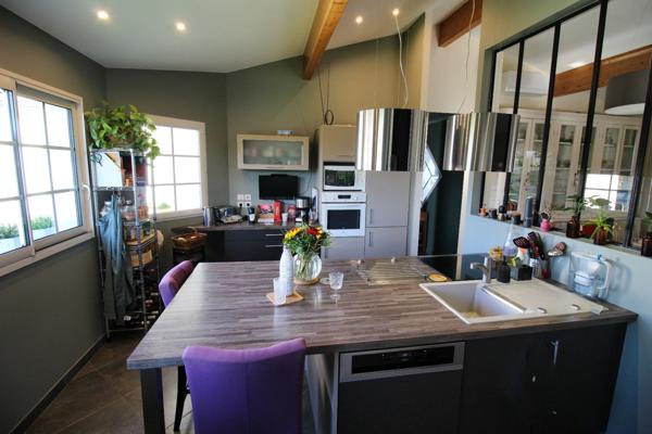 Magnifique maison, écologique, à Ambares et Lagrave