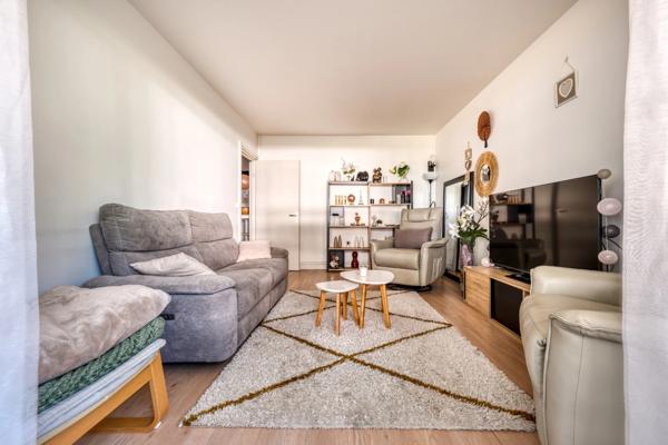 Appartement à vendre 3 pièces LES CLAYES SOUS BOIS (78)