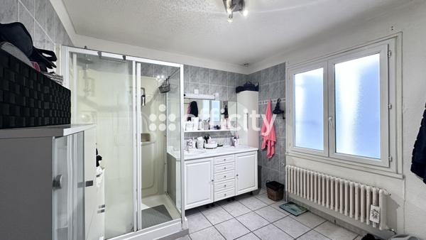 Maison 6 pièces - 145 m²