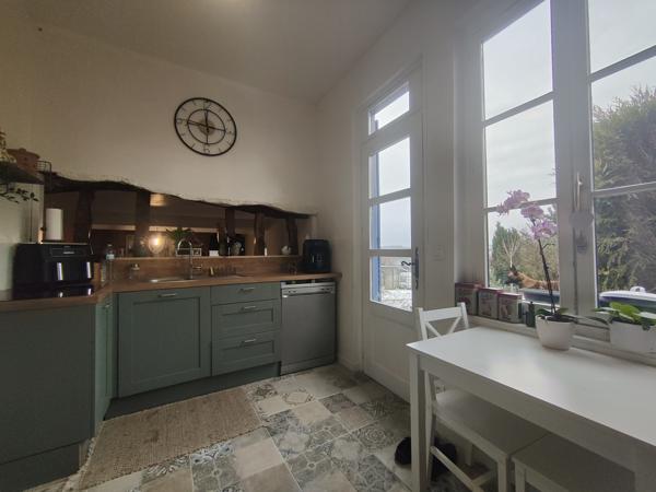 MAGNIFIQUE LONGERE DE 110 M² HABITABLE RENOVEE SUR 750 M² DE TERRAIN CLOS AU CALME A MARISSEL Allonne (60000)