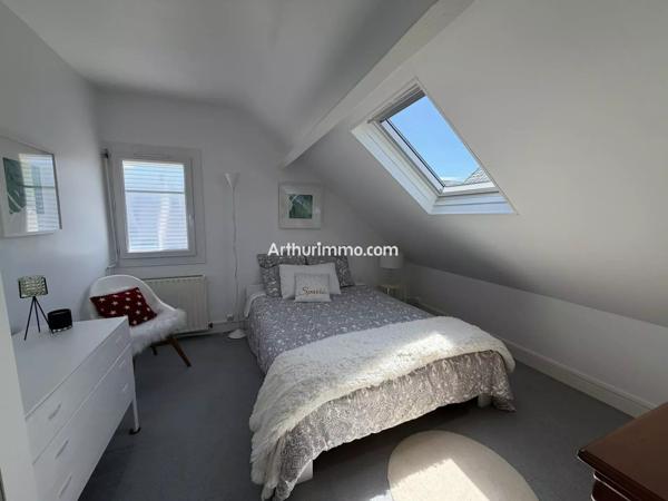 Vente                                                      Maison
                        
                     6 pièces                      110 m2                     à Sucy-en-Brie