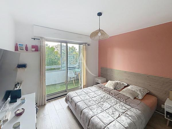 Pau, Appartement T4 ,3 chambres avec caves,garage