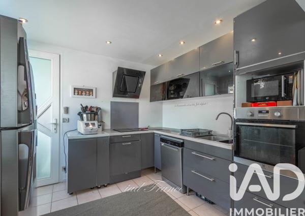 Maison à vendre 8 pièces 161 m² Aubergenville
