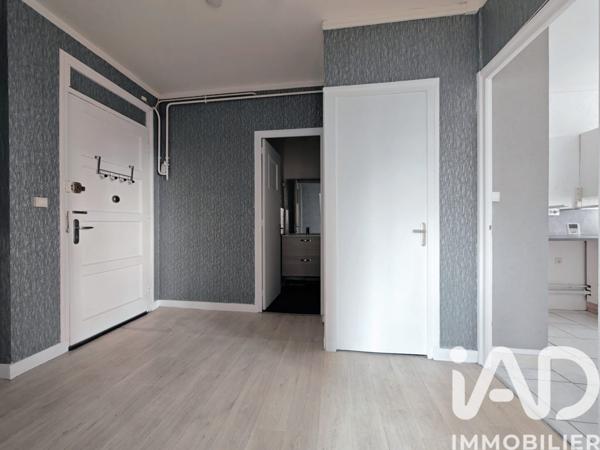 Appartement à vendre 2 pièces 43 m² Sathonay-Camp