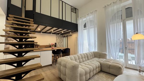 Saint-Étienne (42000) Magnifique loft de 111,30m2 avec terrasse et garage hyper centre-ville