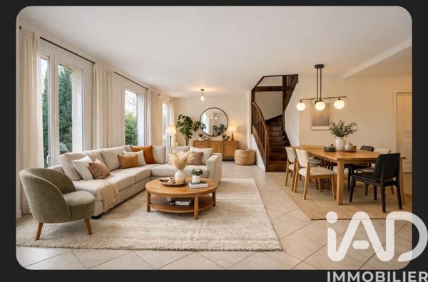 Maison à vendre 7 pièces 143 m² Ozoir-la-Ferrière
