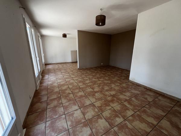 Maison 4 pièce(s) 3 chambre(s) 99 m²
