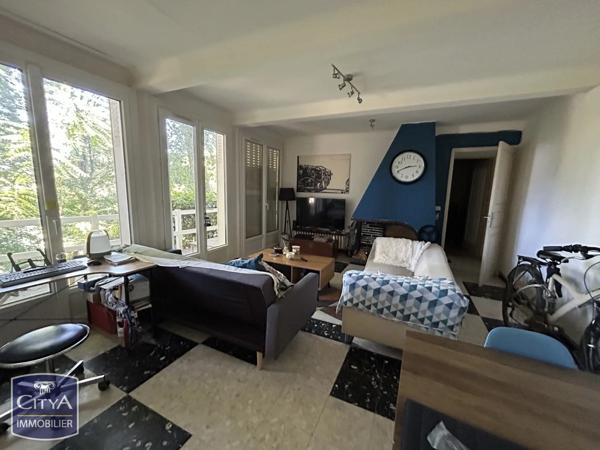 Immeuble à vendre 126m²