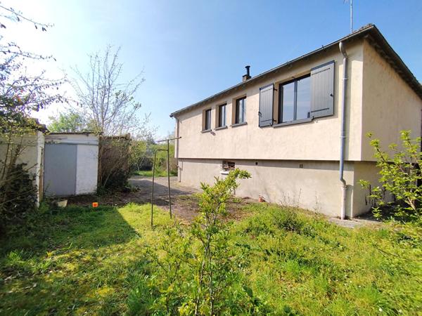 Maison Saint Pierre Des Corps proche commodité, fil bleu, gare TGV, école, collège, lycée, commerce, tram