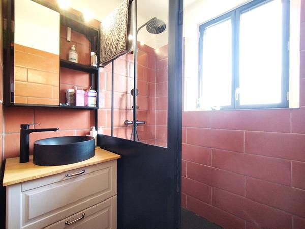 Maison Saint Pierre Des Corps proche commodité, fil bleu, gare TGV, école, collège, lycée, commerce, tram