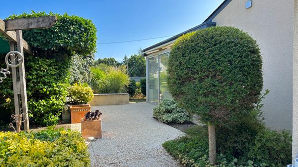 Fouesnant, jolie maison de 3 chambres, au calme, en fond d'impasse.