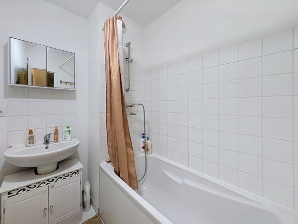 T2 meublé de 49m² - Balcon et Parking ANZIN