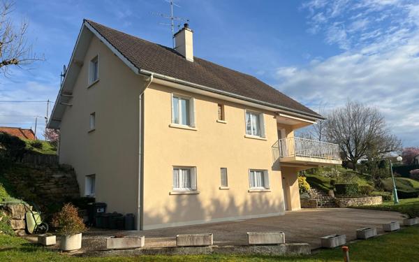 Maison à vendre    5 pièces • 130 m2 Mellecey