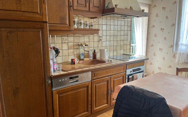 Maison à vendre    5 pièces • 130 m2 Mellecey