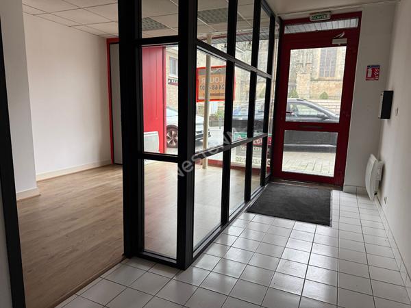 A LOUER - Local commercial de 50m² à Ploërmel (56800)